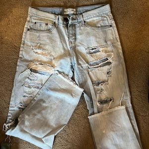 One x One Teaspoon distressed pants.